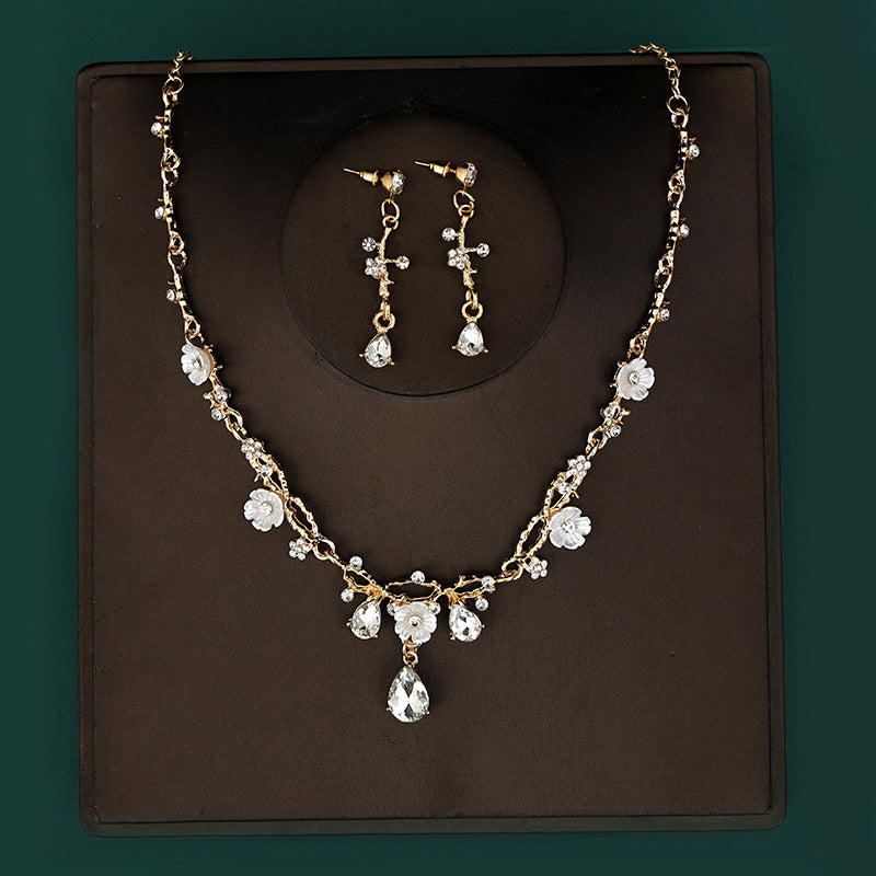 Kindred Heart Necklace Gift Set — Premium Jewelry Bundle for Her