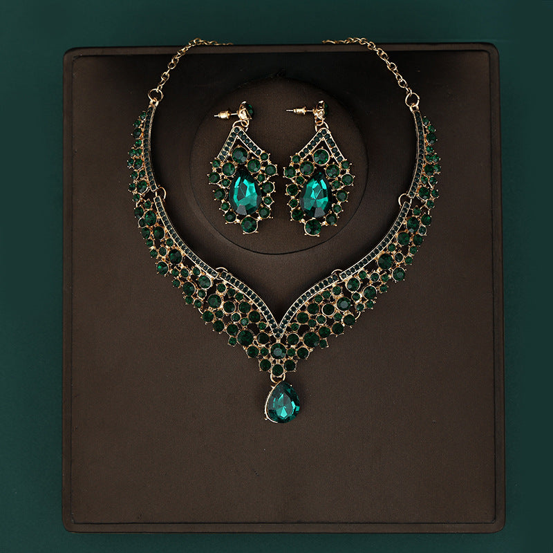 Kindred Heart Necklace Gift Set — Premium Jewelry Bundle for Her