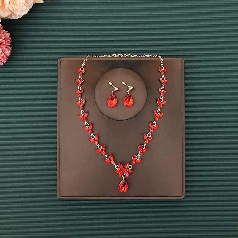 Kindred Heart Necklace Gift Set — Premium Jewelry Bundle for Her