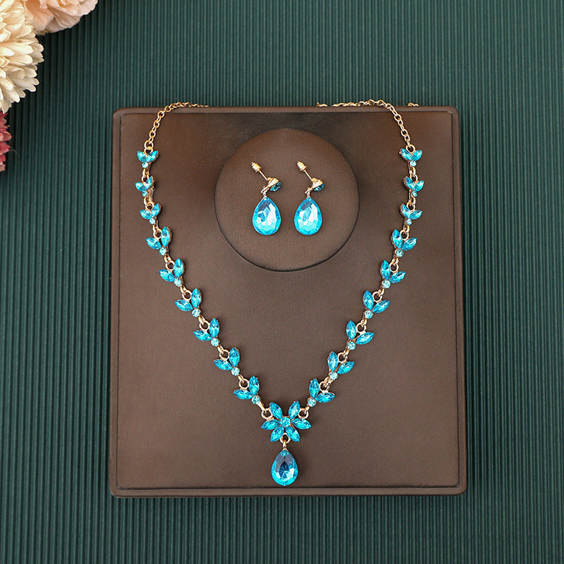 Kindred Heart Necklace Gift Set — Premium Jewelry Bundle for Her